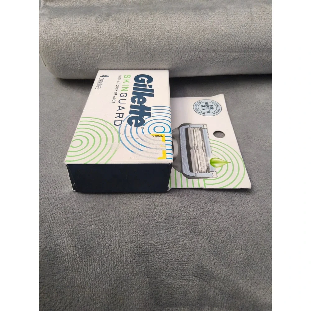 4-pack of Gillette SkinGuard sensitive skin razor blade refills